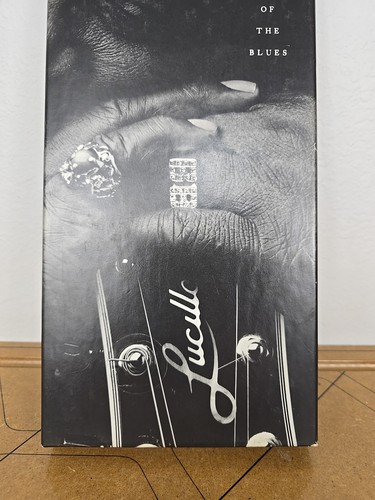 B.B. King of the Blues 4 CD/70 Page Book BOX SET Corner Wear Box Mint CDs GUC - Picture 3 of 24