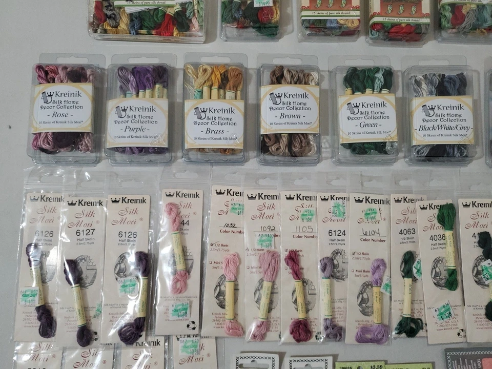 Mixed Lot KREINIK & Colonial Milkpaint Silk Mori Skein Thread - Christmas - Image 4 of 4