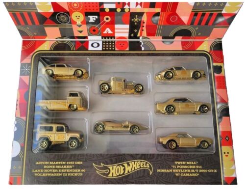 2022 Hot Wheels FAO Schwarz 1:64 Metal Cars TARGET EXCLUSIVE SET OF 8 GOLD CARS - Picture 2 of 3