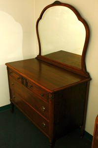 Vintage 1920s 1930s Jacobean Revival Syle Dresser Vanity With