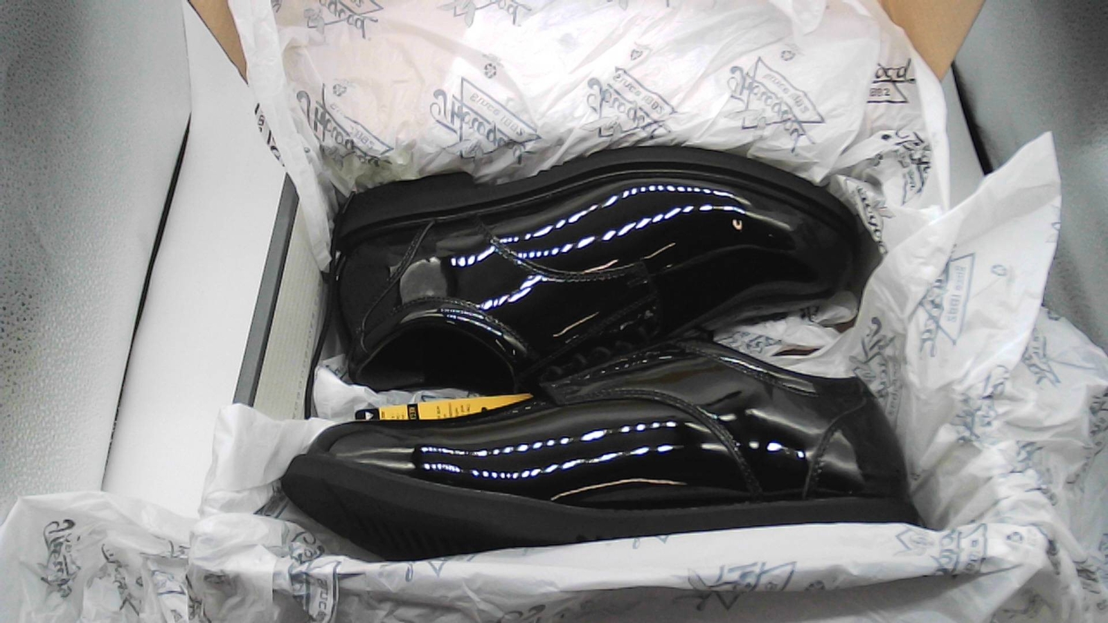 SAOLA UNIFORM CLASSICS  POROMERIC OXFORD