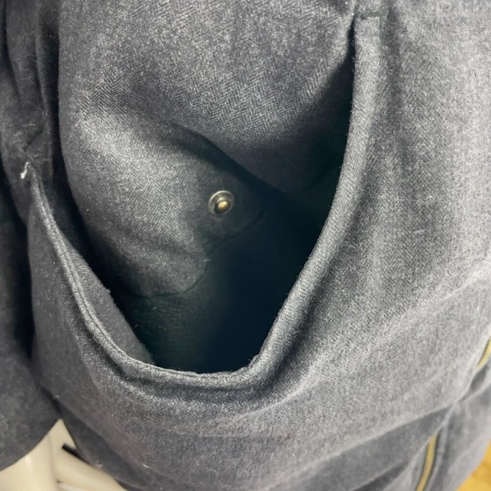 Abrigo de invierno SOIA & KYO plumón súper cálido de piel con capucha de longitud media gris talla pequeña Foto 4 de 4