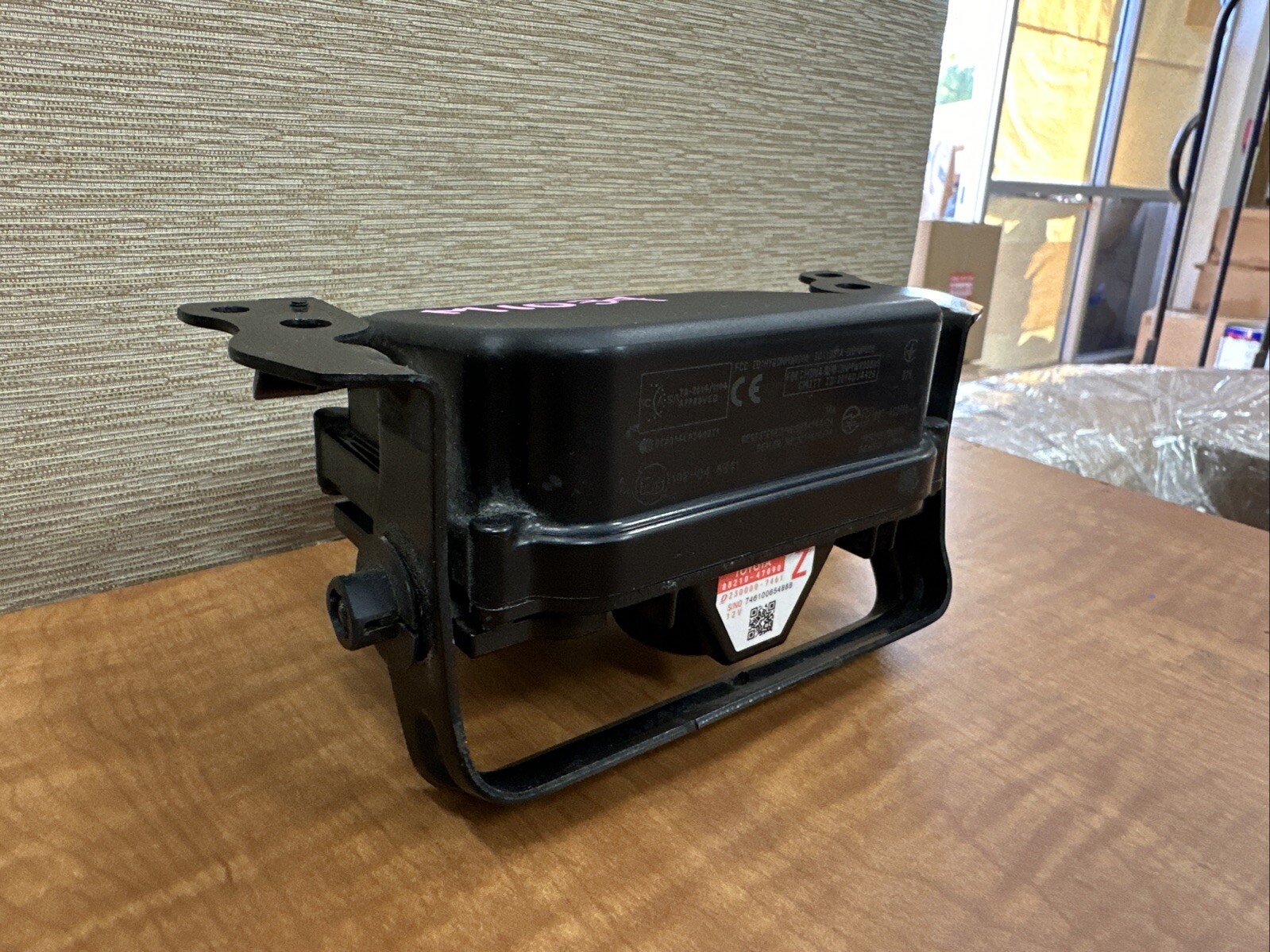Picture 2 of 6