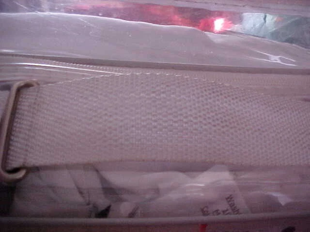 Chic Home Design ZISSEL 4 PIECE DUVET SET, KING SIZE, NEW IN POUCH GREAT GIFT - Image 2 of 4