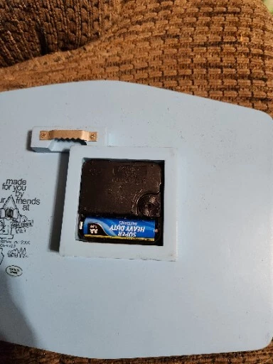 Paul Frank Julius Relógio de Parede de Madeira Macaco Retangular Aparência Retrô 2006 Funciona - Imagem 3 de 4