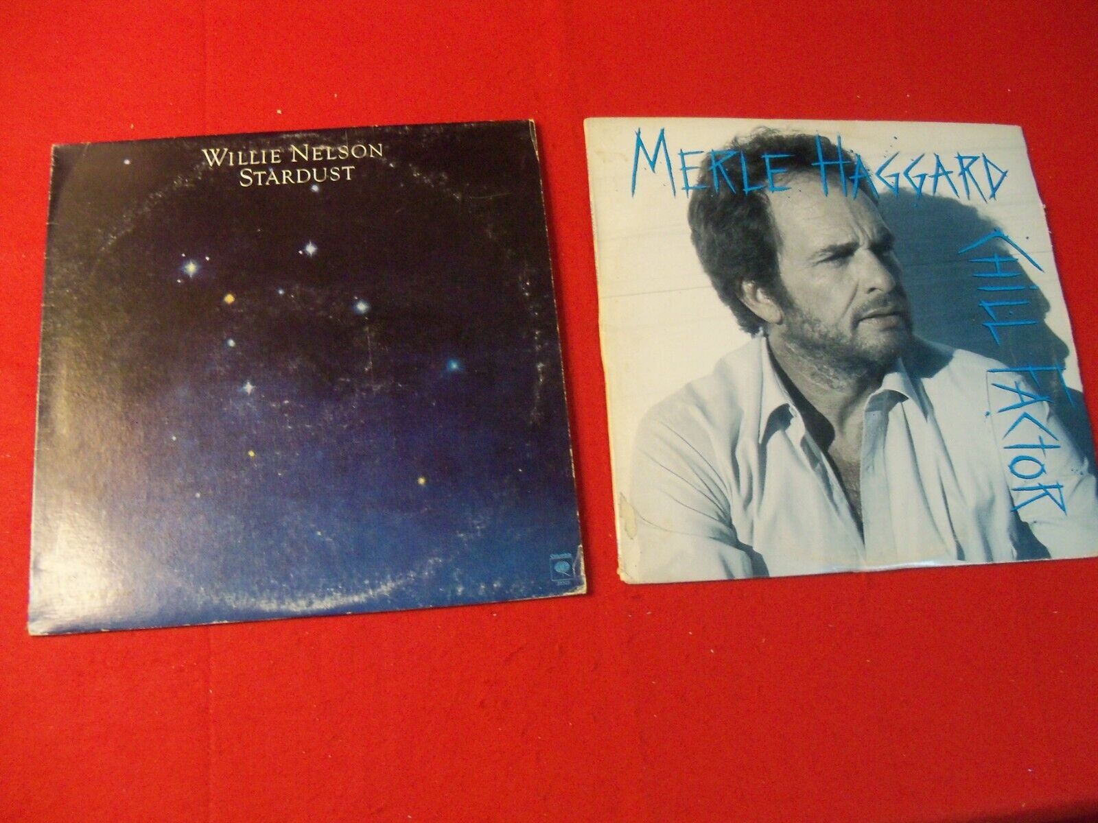 SET OF TWO COUNTRY LP'S WILLIE NELSON / MERLE HAGGARD ON CLASSIC VINTAGE VINYL!