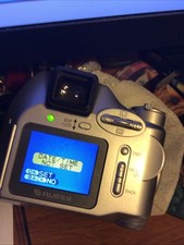 Fujifilm Digital FinePIX 2800Zoom Camera