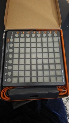 novation LAUNCHPAD S