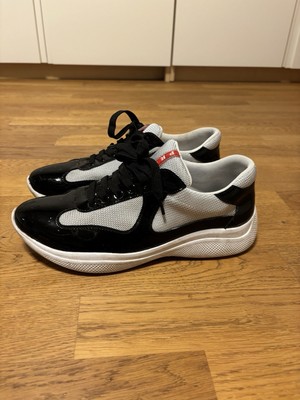 Prada Cups 
