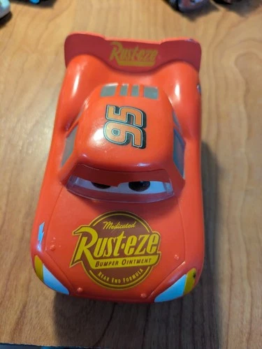 Funko Pop! Disney Pixar Lightning McQueen #128 Vaulted Loose No Box