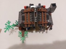 LEGO NINJAGO: Blacksmith Shop (2508) Missing A Golden Sword 99% Complete