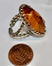 VINTAGE TOPAZ COLOR GLASS ADJUSTABLE silvertone COSTUME JEWELRY RING FACETED
