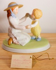 Holly Hobbie  Vintage Figurine -5” Tall- Excellent Condition- with hangtag