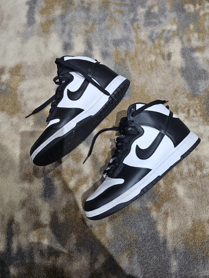 Size 9 - Nike Dunk High Black White, photo 2 of 5