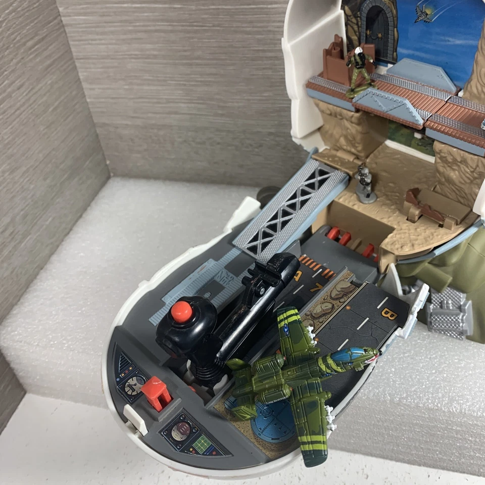 Micro Machine US Air Force Fighter Pilot Transforming Head Case Galoob 1997 Foto 2 de 4