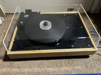 vpi hw-19 turntable Oak W/dust Cover /No Tonearm NO PLATTER READ!!!!