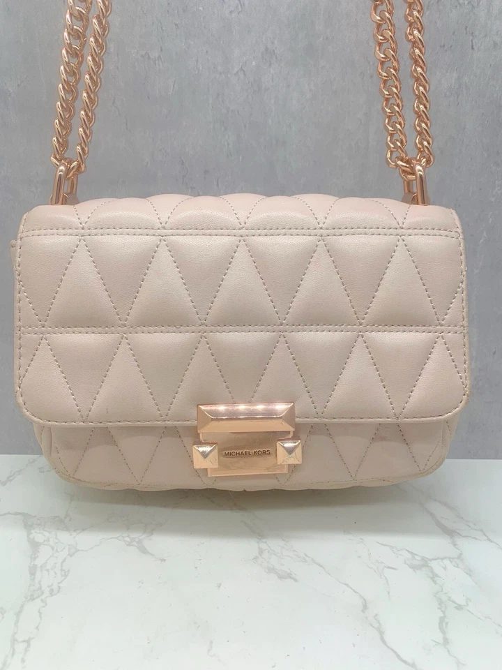 Michael Kors Sloan Quilted Pink Leather Gold Chain Bag - Image 3 of 4