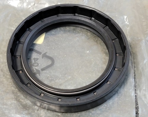 NAK 50x72x10 Double Lip Oil Seal Rubber Coated - Picture 2 of 2