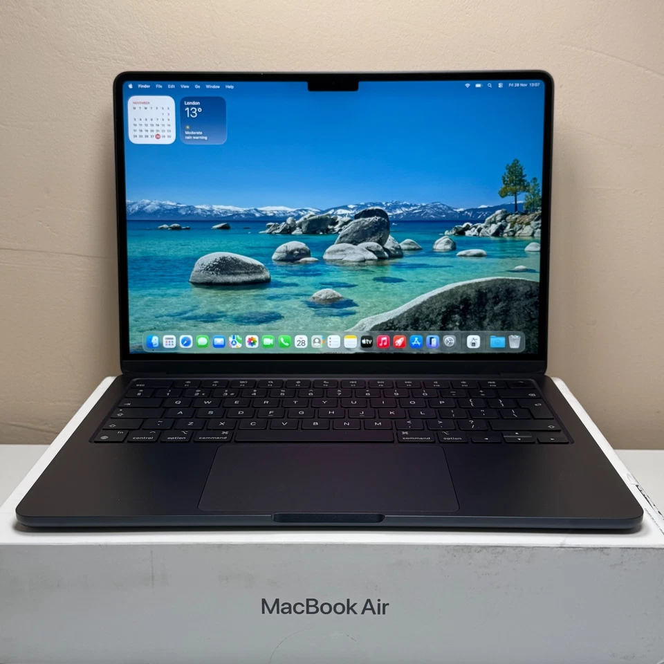 Apple MacBook Air 13.6" M3 2024 Midnight 512GB SSD, 24GB RAM, New/Unused, 1Y WTY - Image 2 of 4