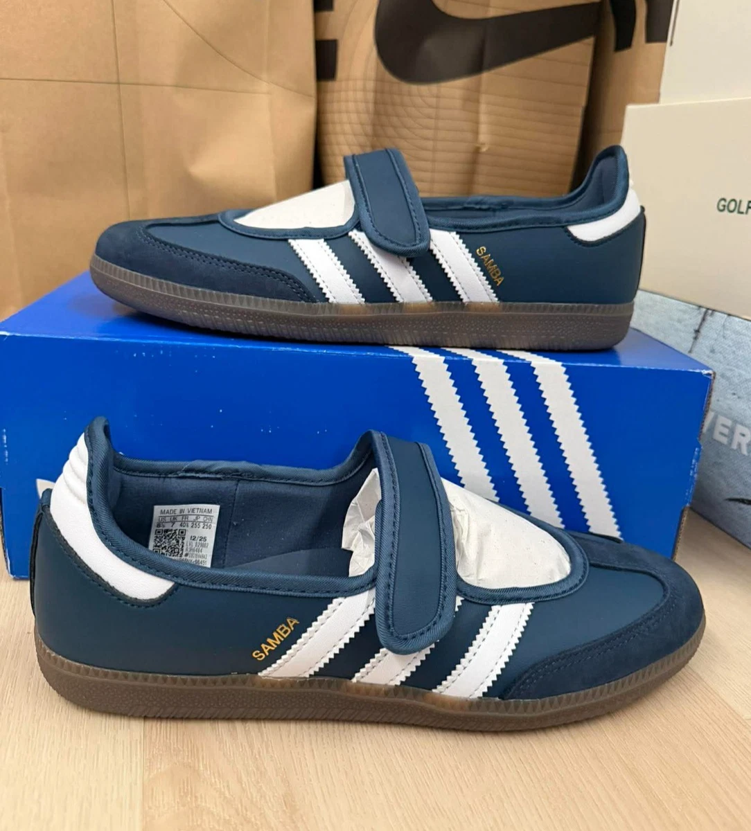 adidas gazelle silver green womens Women's Adidas Samba Jane Shoes