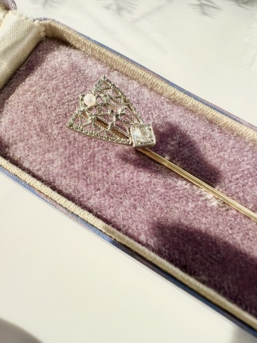 ANTIQUE • Edwardian 14k White Gold w/ OMC Diamond & Sea Pearl Stick Pin - Picture 4 of 5