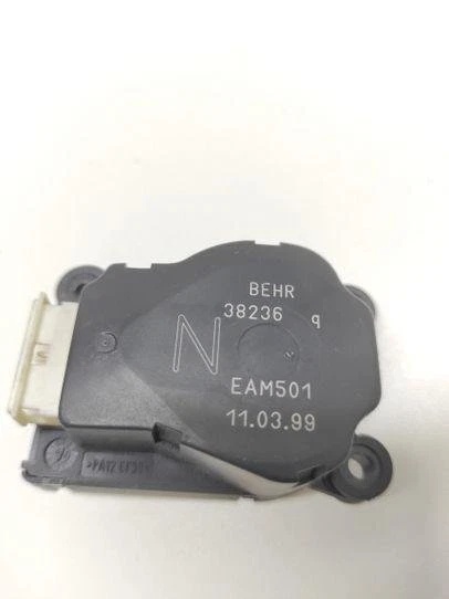 MERCEDES-BENZ S W220 Interior Heater Flap Motor Actuator 38236Q 