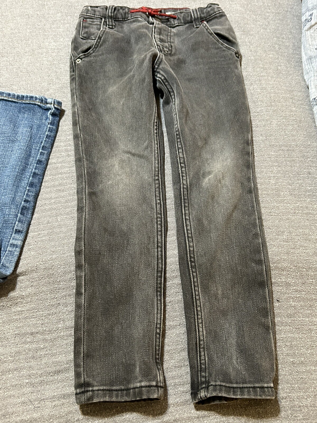 Picture 4 of 11