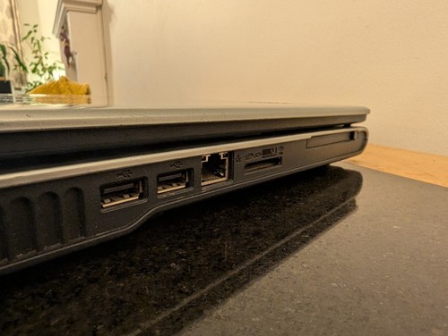 Acer Travelmate 2490 BL50 15.4" Intel Celeron DVD Laptop * Spares/Repair ONLY - Picture 8 of 13