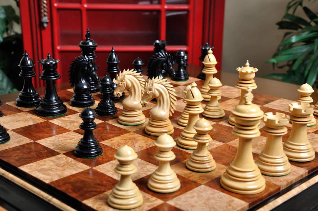 The Modena Series Luxury Chess Set - 4.4 King