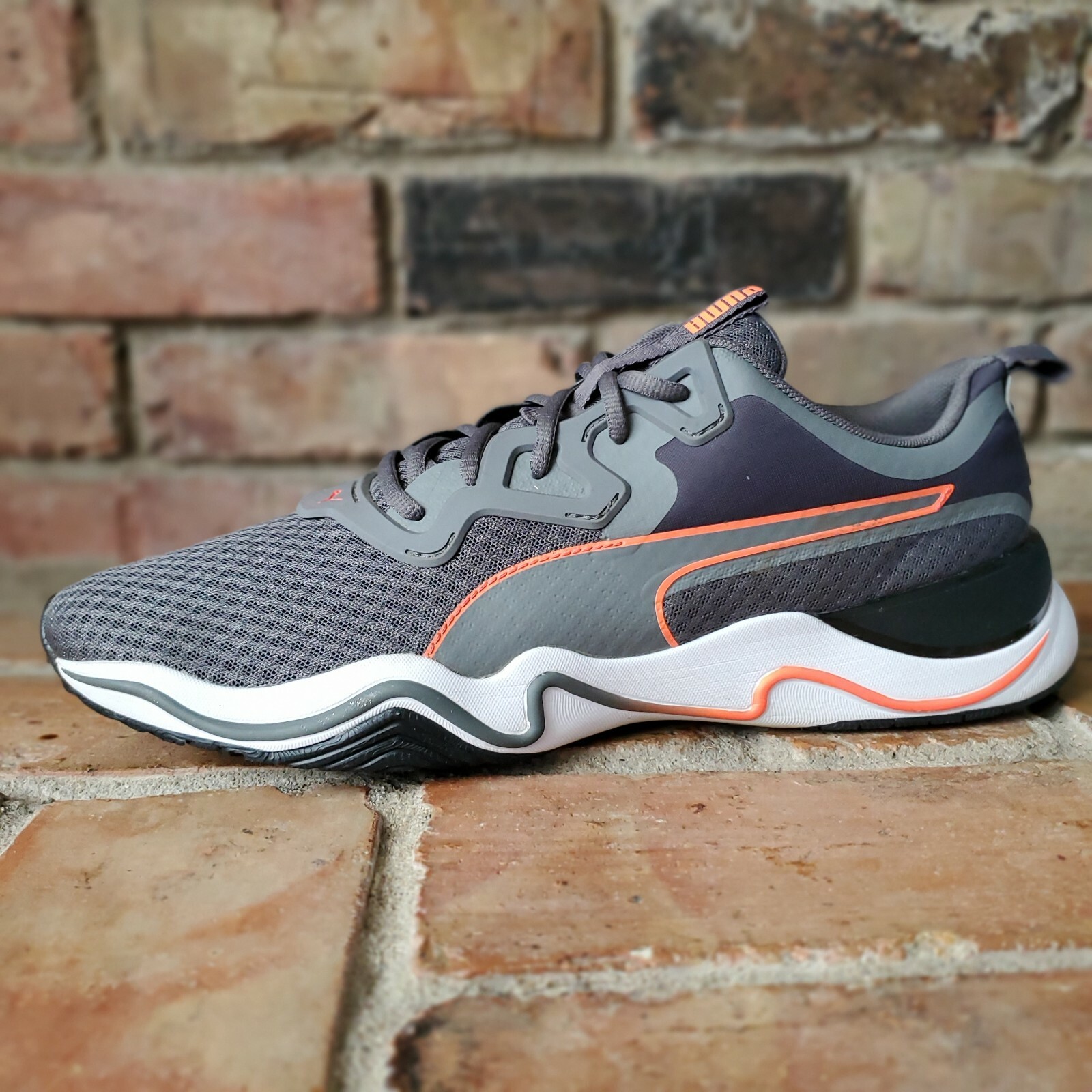 Puma Zone XT Mens White Grey Cross 