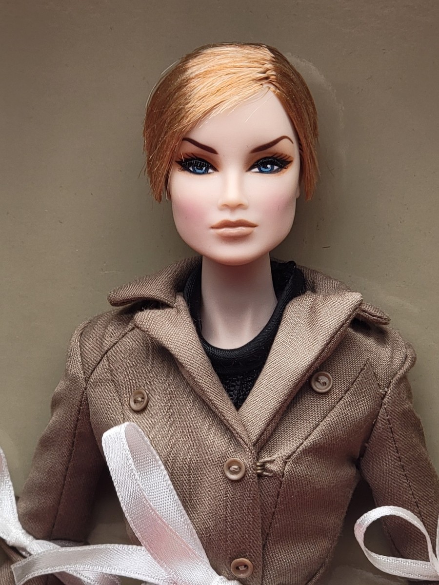 2011 Integrity Toys London Mist Imogen Lennox NU FACE Doll