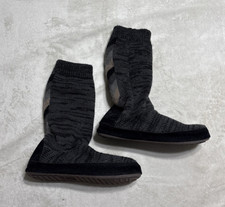 Muk Luks Slipper Socks Womens Size 6.5 - 7.5 Brown Chevron Pattern