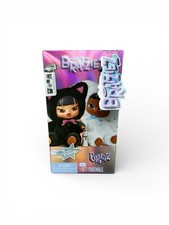 BRATZ BRATZIEZ ICONZ SERIES PLUSH KEYCHAIN BLIND BOX - Ships Next Day