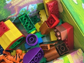 Vintage Duplo Lego Tigger's Treehouse #2990 with Box