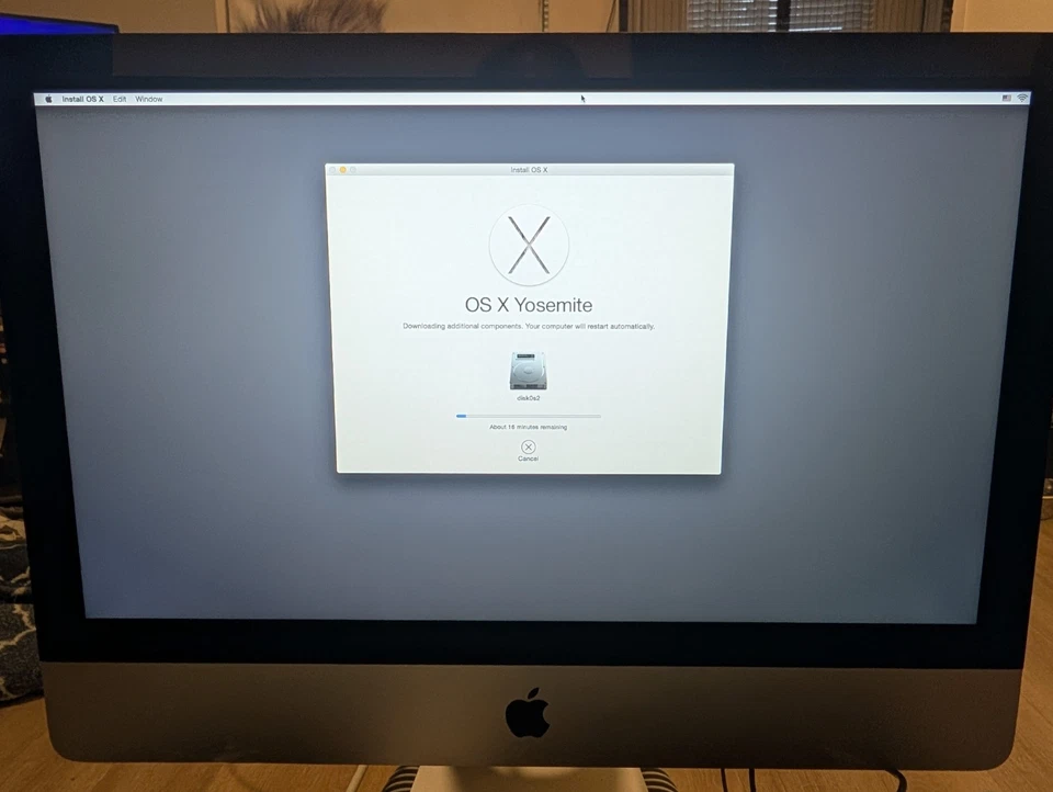 iMac, 21.5-inch 2.7hz i5 8GB 1TB HDD Airport Included, No Keyb, Works Fine - Image 3 of 4