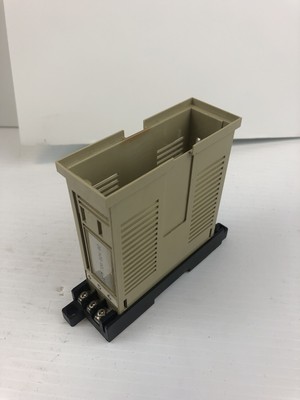 Omron 0220135-0 I/O Module Socket DIN Rail Mount for 3G2A3 Module with Housing