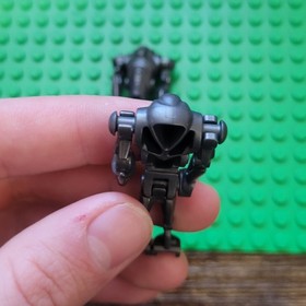 2x LEGO Star Wars Super Battle Droid w blaster arm minifigures 8018 7869 sw0230