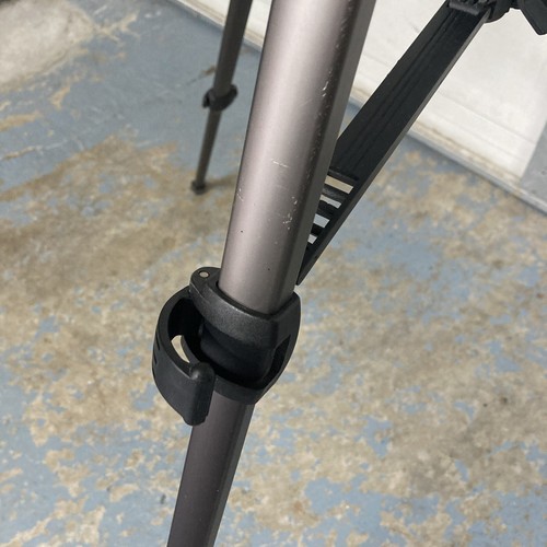 Vanguard VEO 3GO 204CB Travel Tripod, Dark Gray/Black,VEO3GO204CBskt300 leveling - Picture 9 of 16