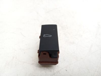 2007-2009 AUDI A4 TRUNK LID LOCK BOOT RELEASE SWITCH
