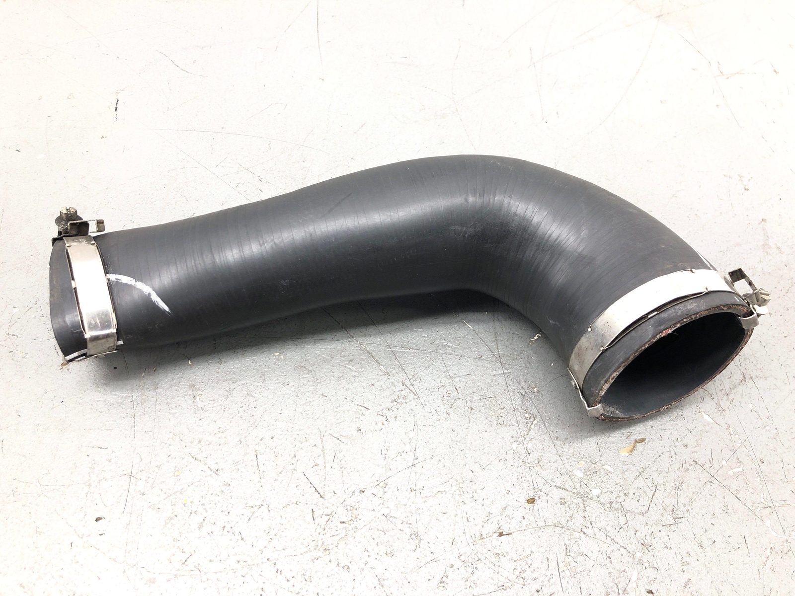 2020-2023 MCLAREN GT 4.0L LEFT AIR INTAKE INLET HOSE PIPE LINE 22FA232GP OEM