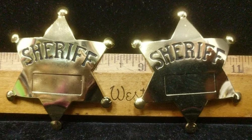 2X Toy Sheriff Badges Metal Gold Tone Pin Pins Button Toy Toys Lot Cop Vintage