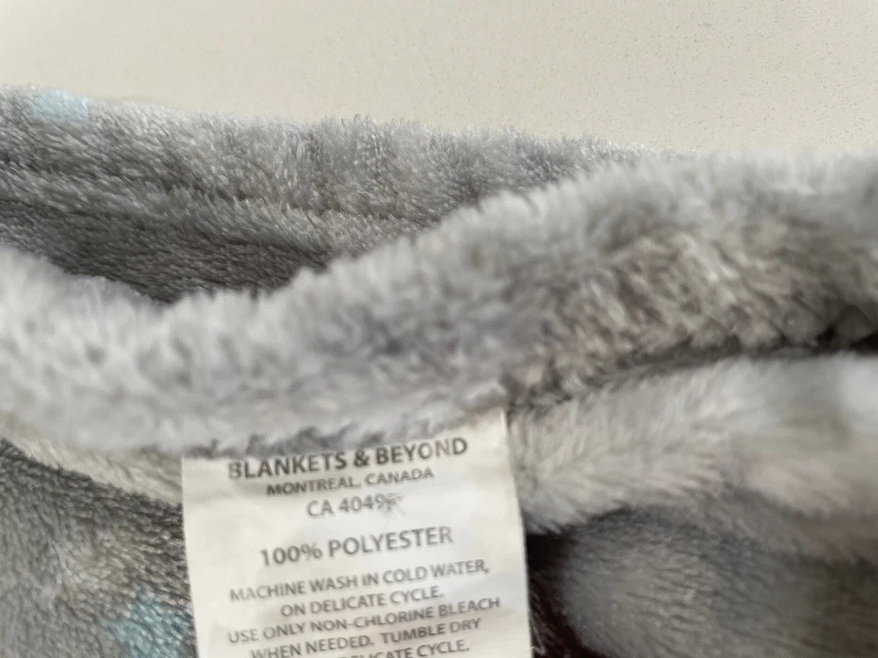 Mantas y Beyond Llama Manta Bebé Una Capa Gris Gris Blanco Alpaca 27x32 Foto 3 de 3