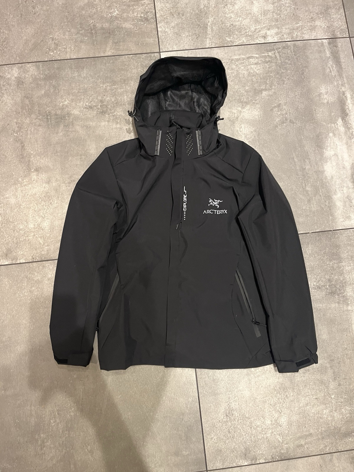 ARC'TERYX Arcteryx