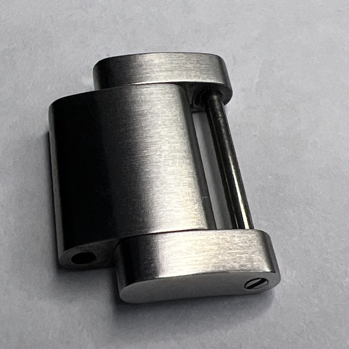 TUDOR Black Bay 41mm純正3連ブレスレット New Tudor Black Bay 41mm 3 link Bracelet VS 5 link (oyster