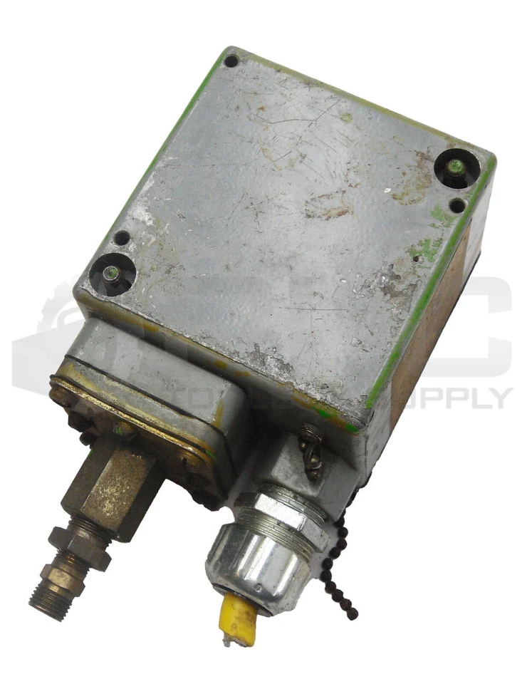 SQUARE D 9012 GDW-5 SER A PRESSURE SWITCH 0-150PSI 9012GDW-5 - Image 3 of 4