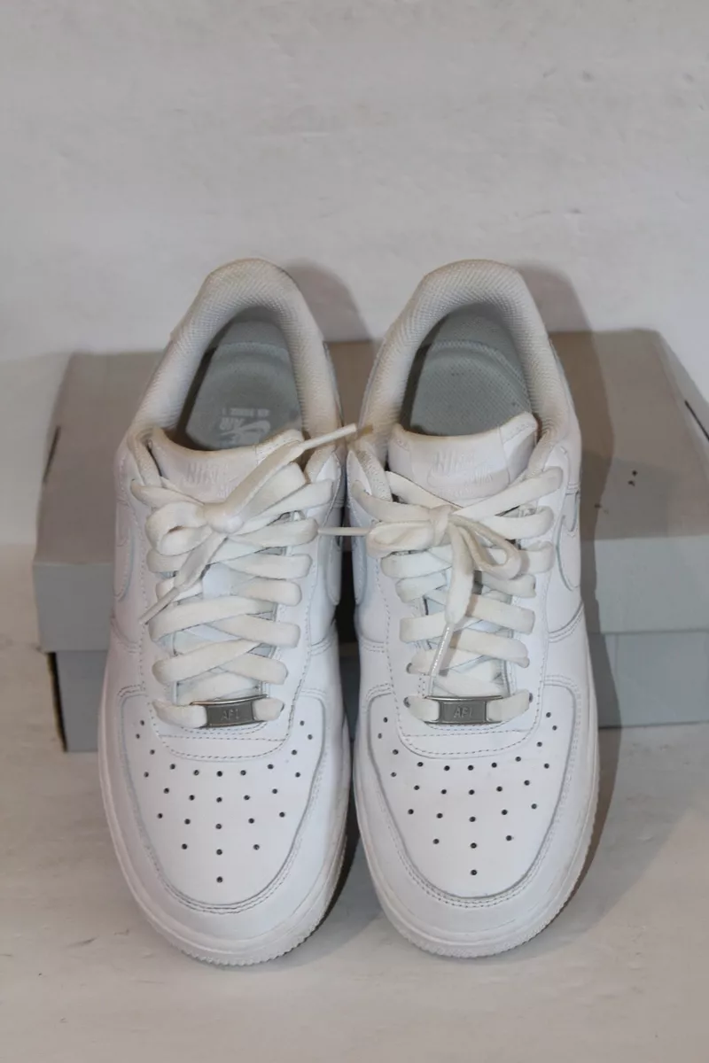 Nike Air Force 1 &#039;07 Low Top Triple White Leather Womens US 7.5 38.5 | eBay