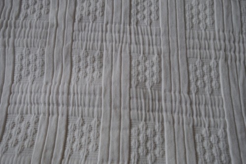 The Finishing Touch Double Bedspread 100% Cotton Beige Bed Throw 240cm x 228cm - Picture 6 of 9