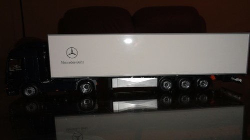 MINICHAMPS MERCEDES ACTROS, 1:43, NEW - Picture 2 of 4