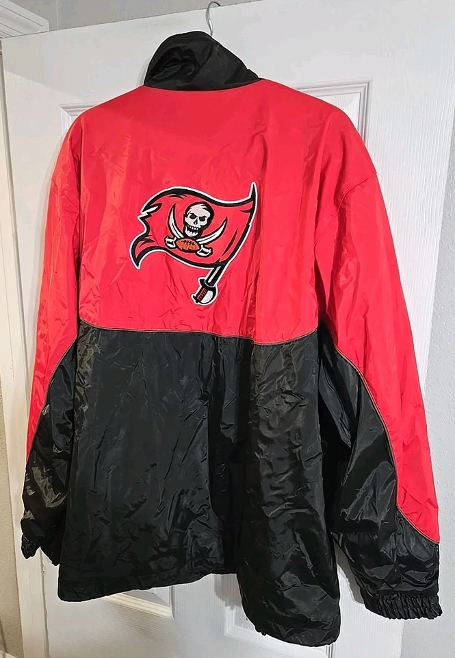 Chaqueta De Colección Tampa Bay Buccaneers Para Hombre Talla Med Roja NFL Foto 2 de 4