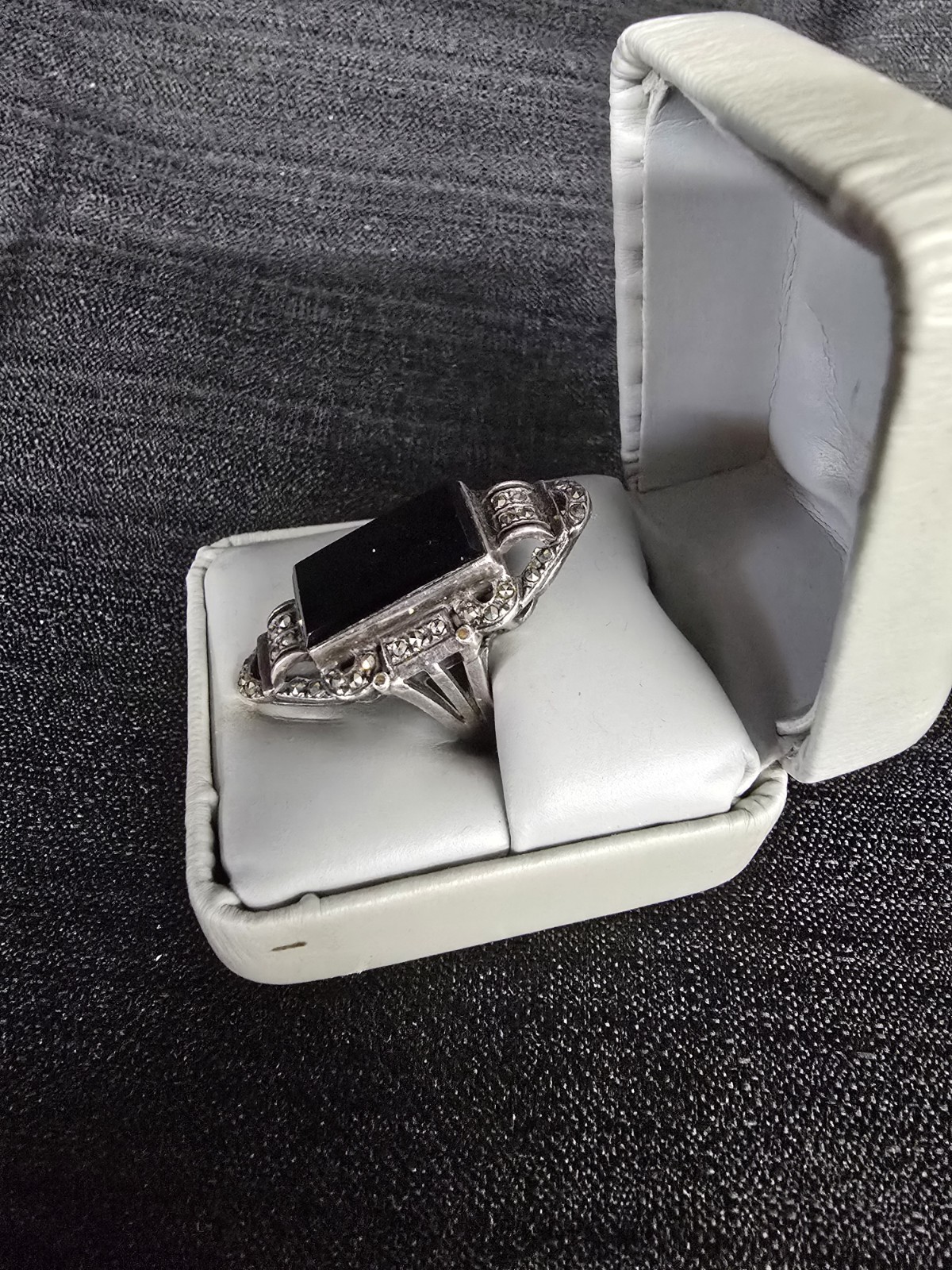 Vintage Silver Ring (925) - image 2